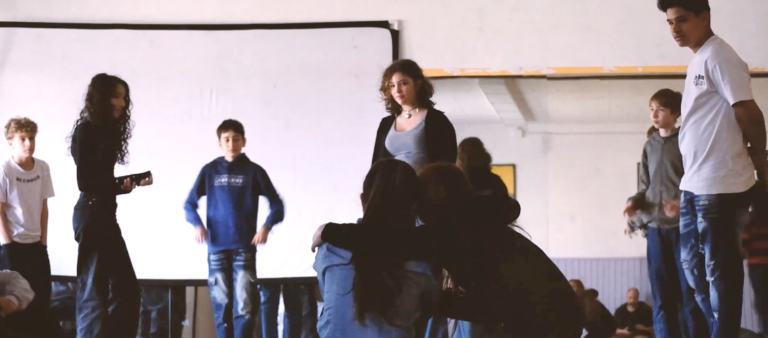VOLTI SENZA VOCE